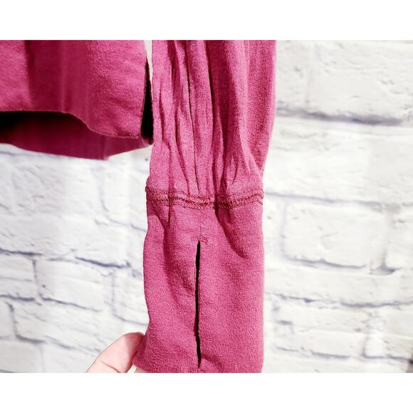 Old Navy Active Dark Pink Long Sleeves Criss Cross Back Top S Thumb Holes Soft - Picture 3 of 5
